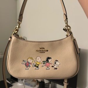 COACH Snoopy Winter Purse